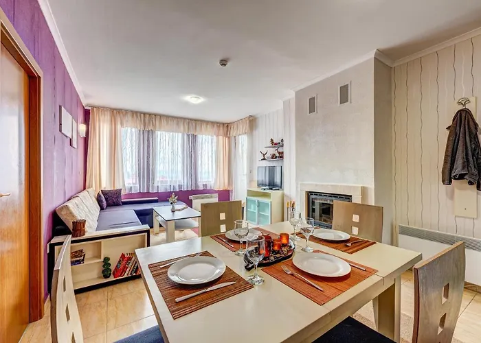 Colorful 2bd With Indoor Fireplace And Mountain View By Flat Mаnager Pamporovo