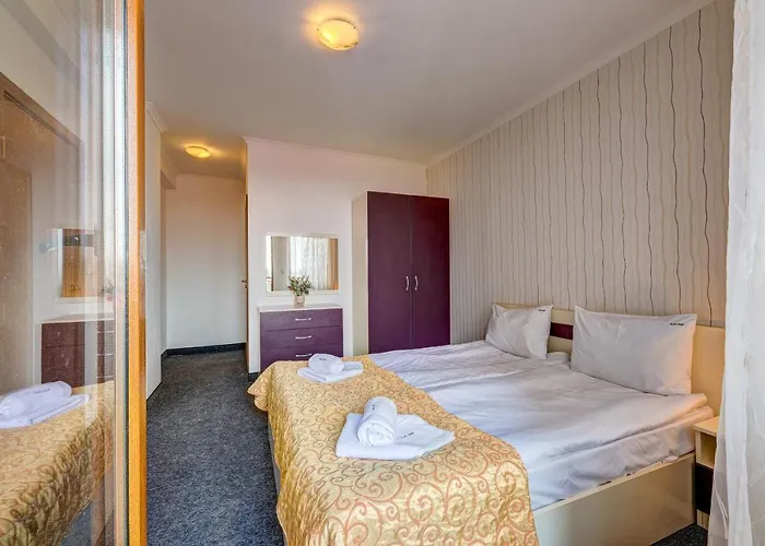 Colorful 2bd With Indoor Fireplace And Mountain View By Flat Mаnager Apartment Pamporovo